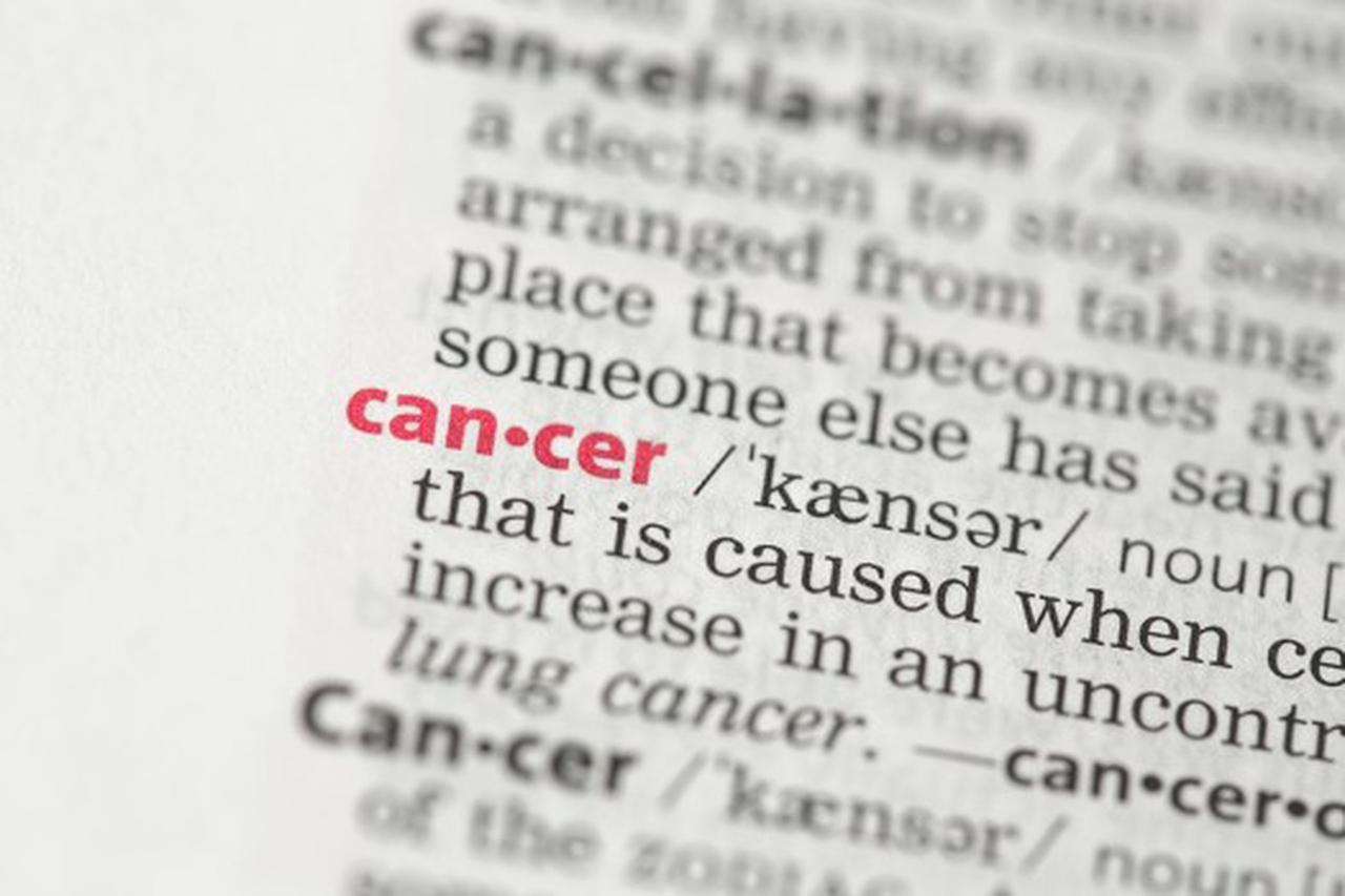 癌症能自愈，这事儿真得辩证看。从医学角度讲，癌症有失去控制生长等恶性特性，大部