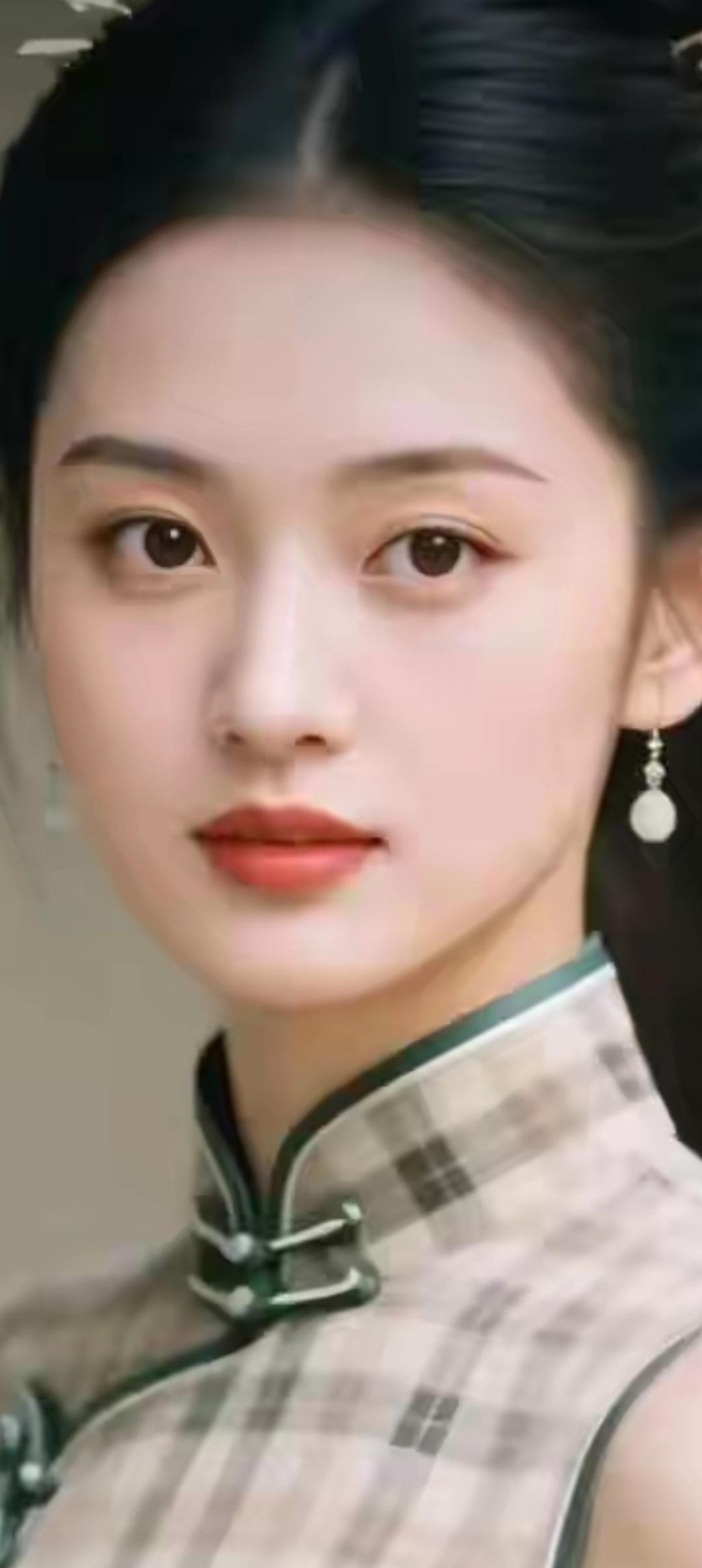 复古旗袍，优雅气质，尽显东方韵味。