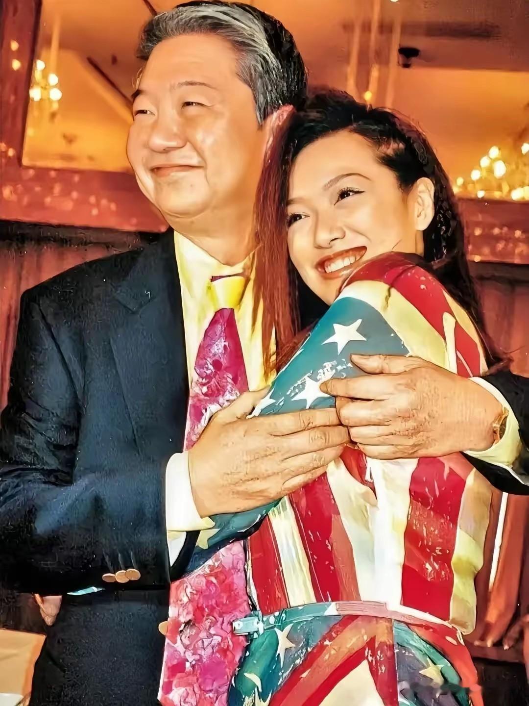 潇洒一生的蔡澜还是走了，死亡面前人人平等！他的一生可以说是所有男人羡慕的一生，