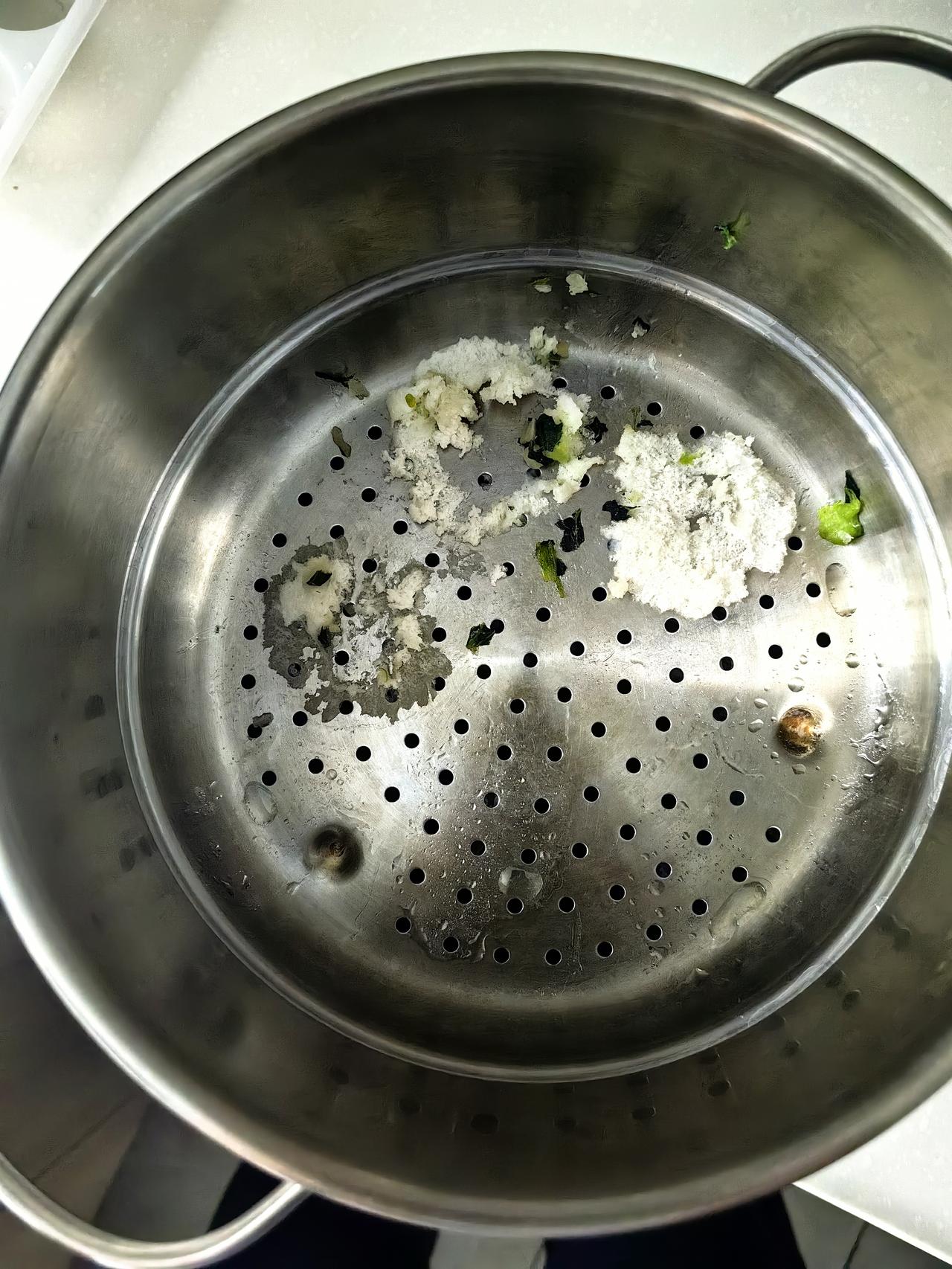 每次蒸包子都头痛在网上或超市买回来的速冻包子、花卷、馒头、饺子或别的面食产品，