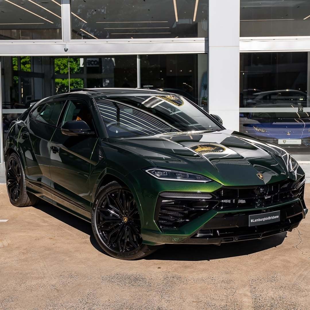 LamborghiniUrusSE油漆：VerdeErmes​​​