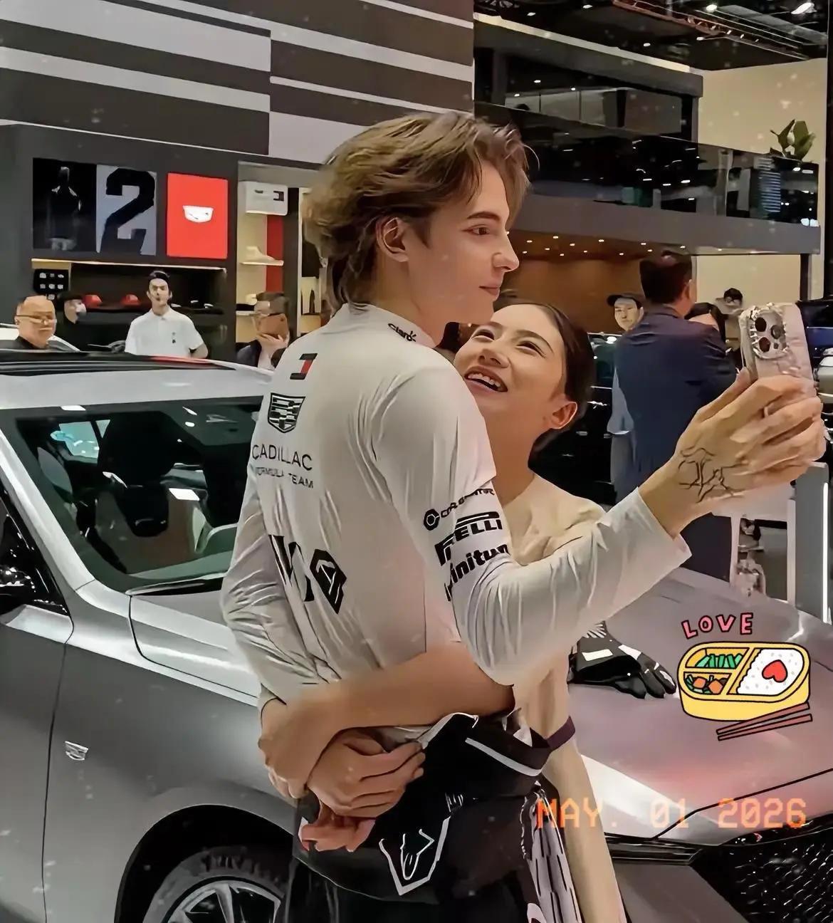 好色起来的女孩就没男性什么事啦。女性好色起来就没男性什么事啦俗话说，好色之徒，