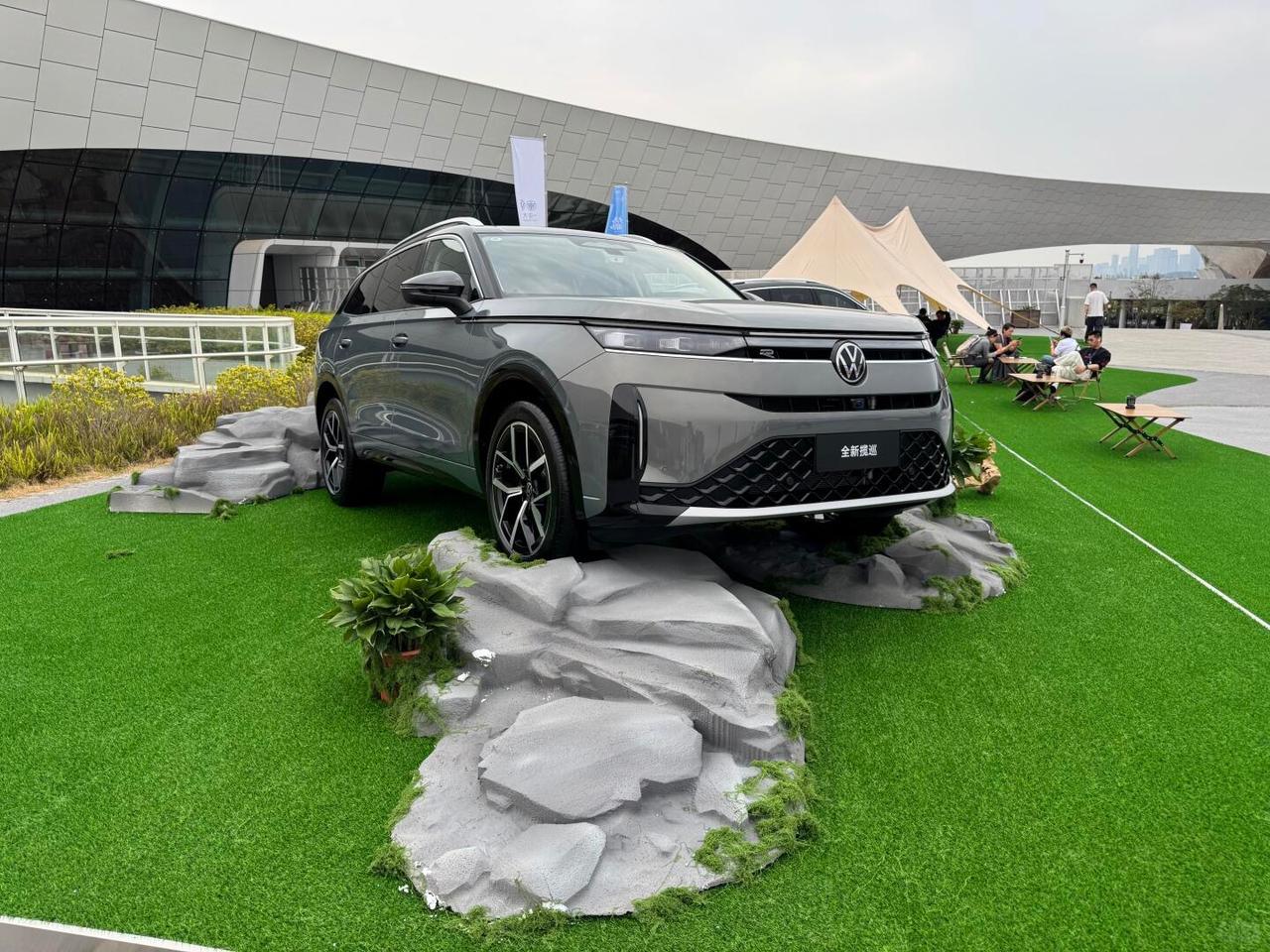 全新揽巡24-26万，这台车还不错吧？全系标配四驱，搭载EA8882.0T