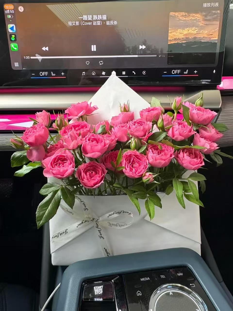 又是一个被彩礼压倒的婚姻。我有个同事，她今年都三十二岁了，还是单身，听说她处过