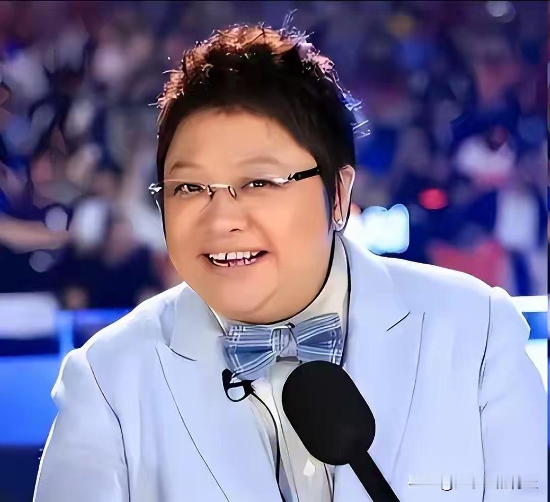 别再误会韩红了！放弃哈佛扎根故土，一句“走个面儿”藏着她的本心这两天冯小刚