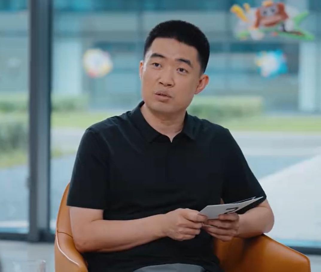 1月27日，“理想汽车将关闭100家门店”登上热搜。隔壁桌一位理想L8车主感