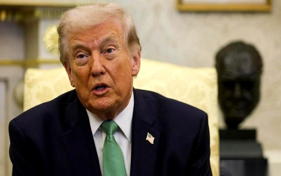 说撤就撤啊，一点不带含糊的。从德国，从西班牙，几万人的部队，说挪窝就挪窝。这