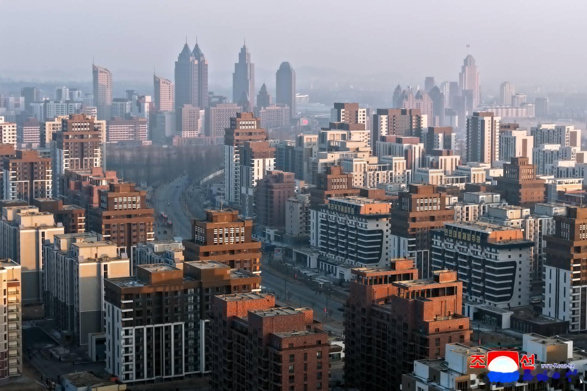 平壤天际线越来越好了，祝福！