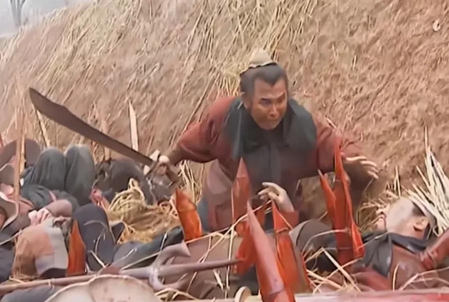 水浒传中为什么梁山好汉打方腊死伤大半，而之前的战斗勇猛无敌，这是不是一个BUG