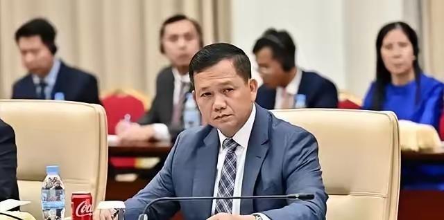 洪森父子吃中国的，喝中国的，用中国的，基建投资依靠中国，安全保护依靠中国，就这样