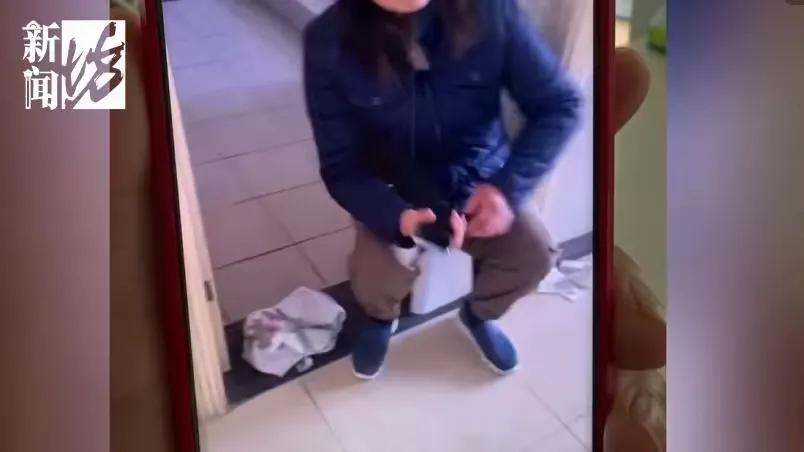 2025年4月，上海，一50多岁女子住18楼，她一口咬定，19楼在她家天花板打了