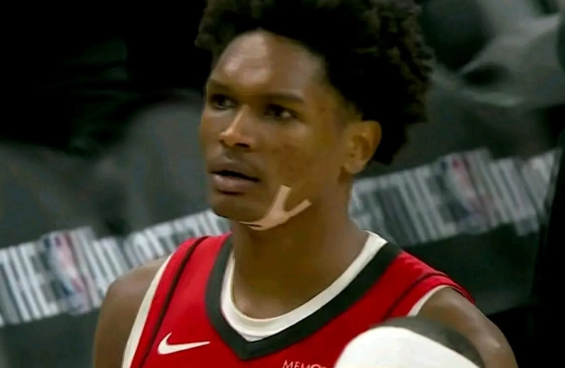 数据不会说谎：没有杜兰特的火箭之所以22分打爆了太阳，只因为这3人发挥太出彩：