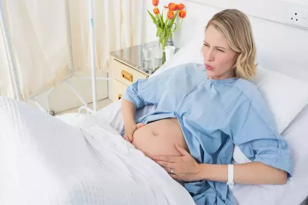 孕妈注意啦! 出现这些情况就要选择剖宫产啦!