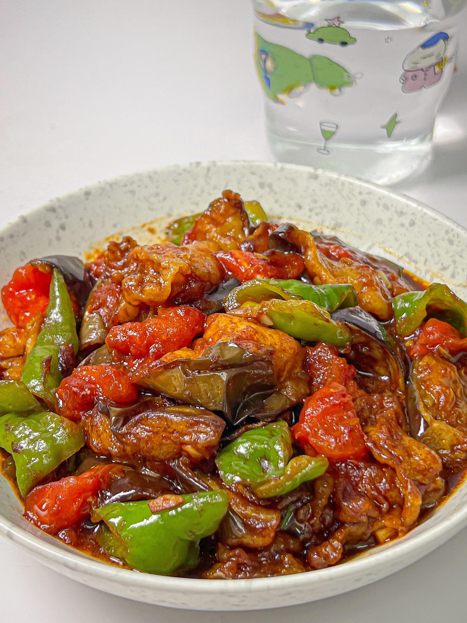 救命！这碗红烧茄子嘎嘎下饭🔥裹汁巨入味谁懂啊家人们😭这道红烧茄子直接封神