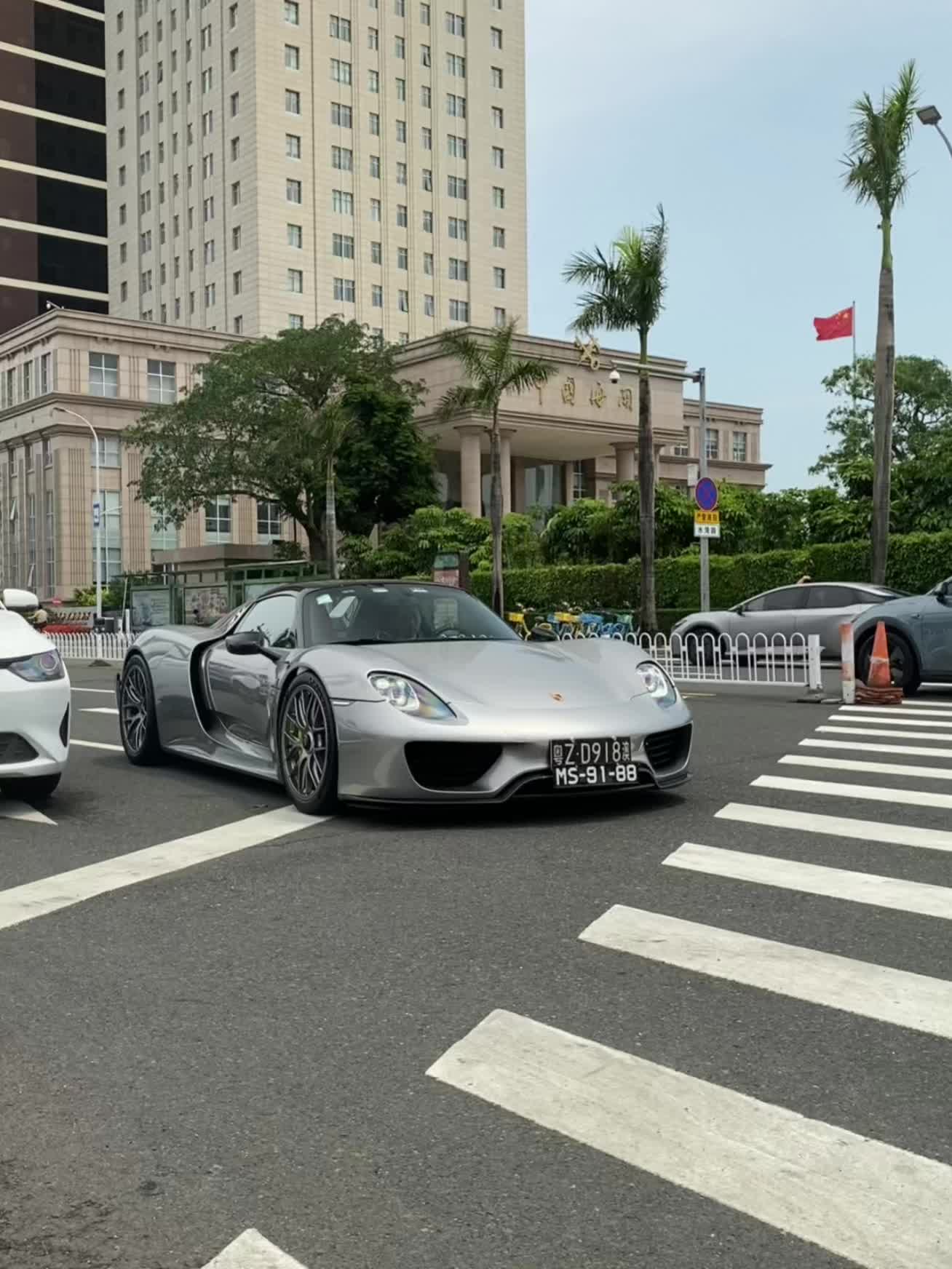 在纸醉金迷的澳门能看到些什么车17