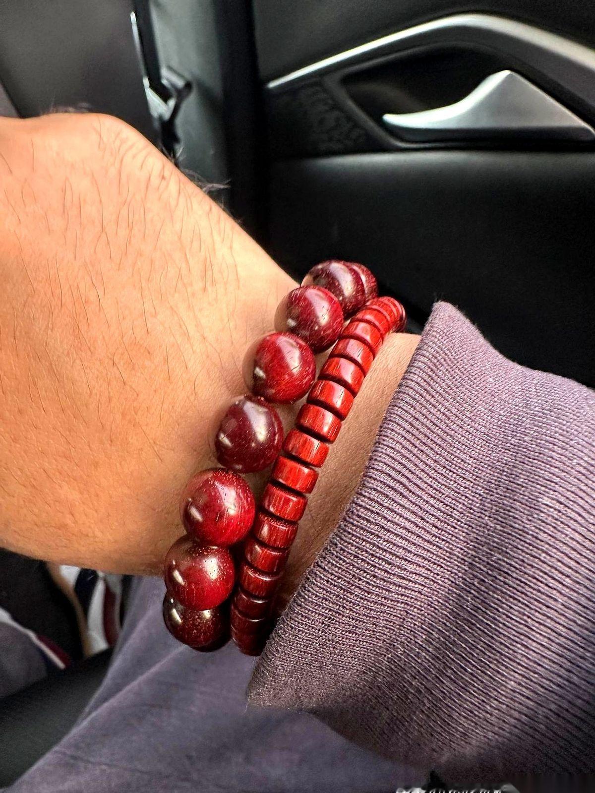 7500块钱扔进去，我才咂摸出点味儿来。玩这玩意儿，只有一个标准：是不是老料。