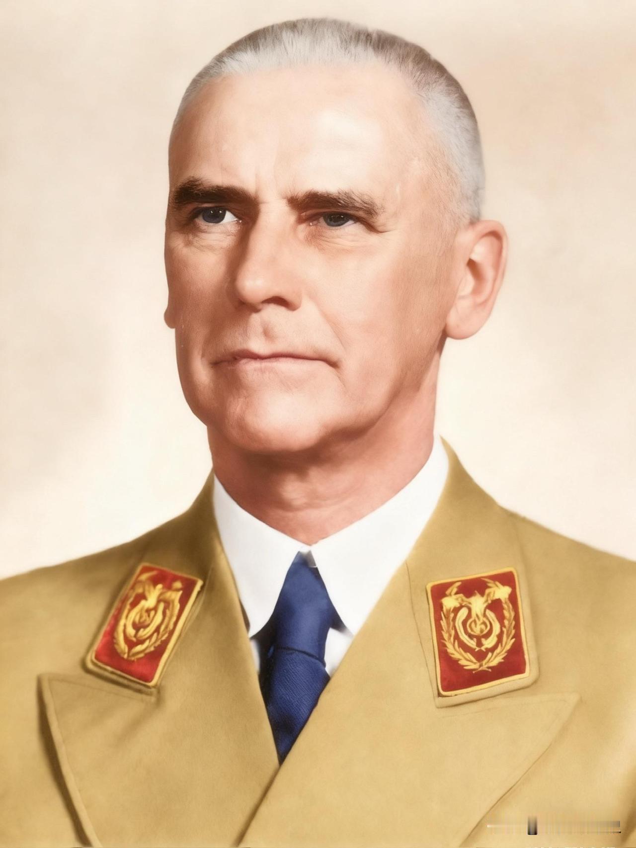 威廉·弗利克是希特勒最早那批“老战友”之一，从啤酒馆暴动时期就跟着混，后来一路做