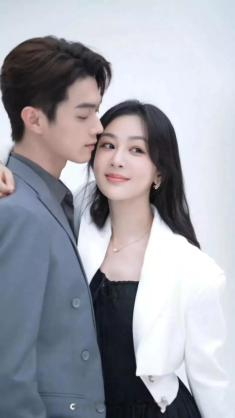 和许凯合作过的十大顶流女明星！第一位，杨紫！第二位，白鹿！第三位，杨