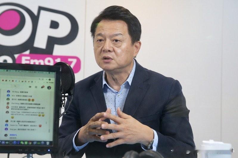 我再给郑丽文推荐一位大将。国民党智库执行长这个位置太关键了，简直是整个智库的