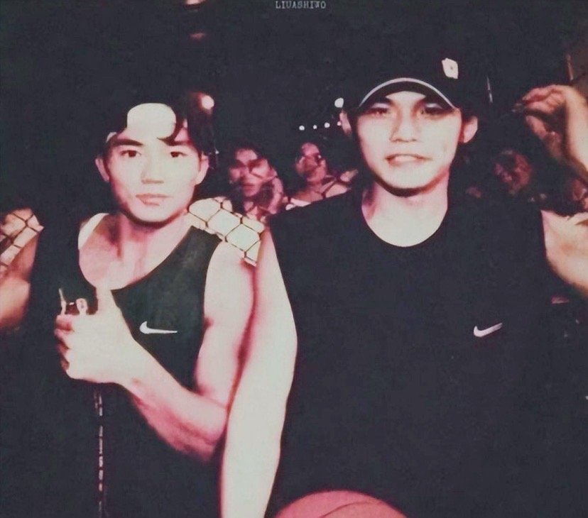 爆光啦，周杰伦和刘畊宏才是真·过命兄弟啊，当年一氧化碳中毒杰伦拼死救了刘畊宏，早