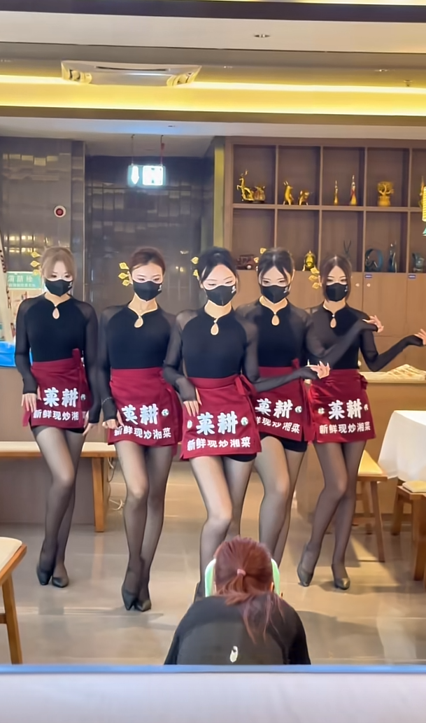 我说没人比我更懂怎么吸引顾客
