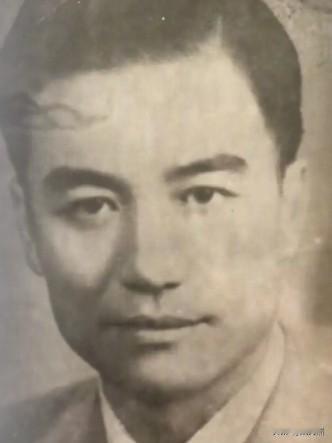 李亚鹏的外祖父凌照华（1914年4月13日—2018年10月19日），生于安徽省