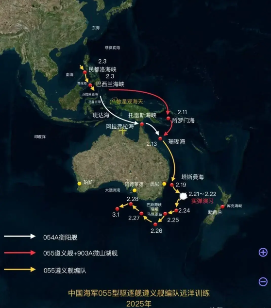 055编队这两天在大澳湾玩出新花样——万吨巨舰挂着10节“龟速”，贴着阿德莱德4