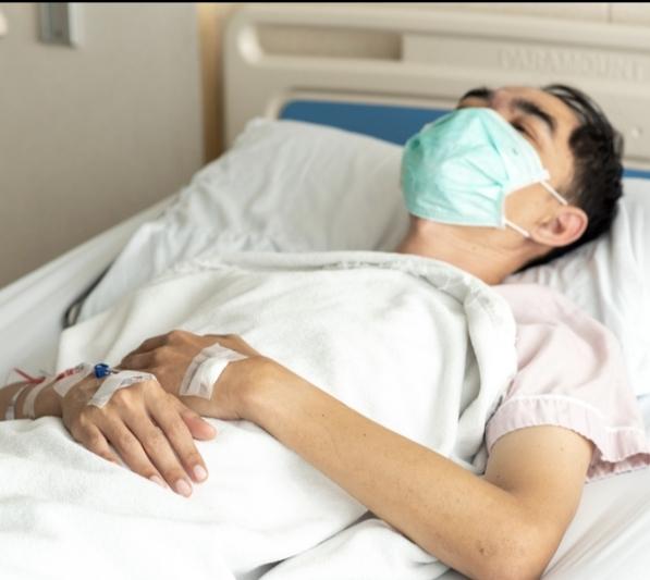 心碎!走着进医院，瘫着出来，命自己扛。手麻千万别大意！同事自己走着进的医院