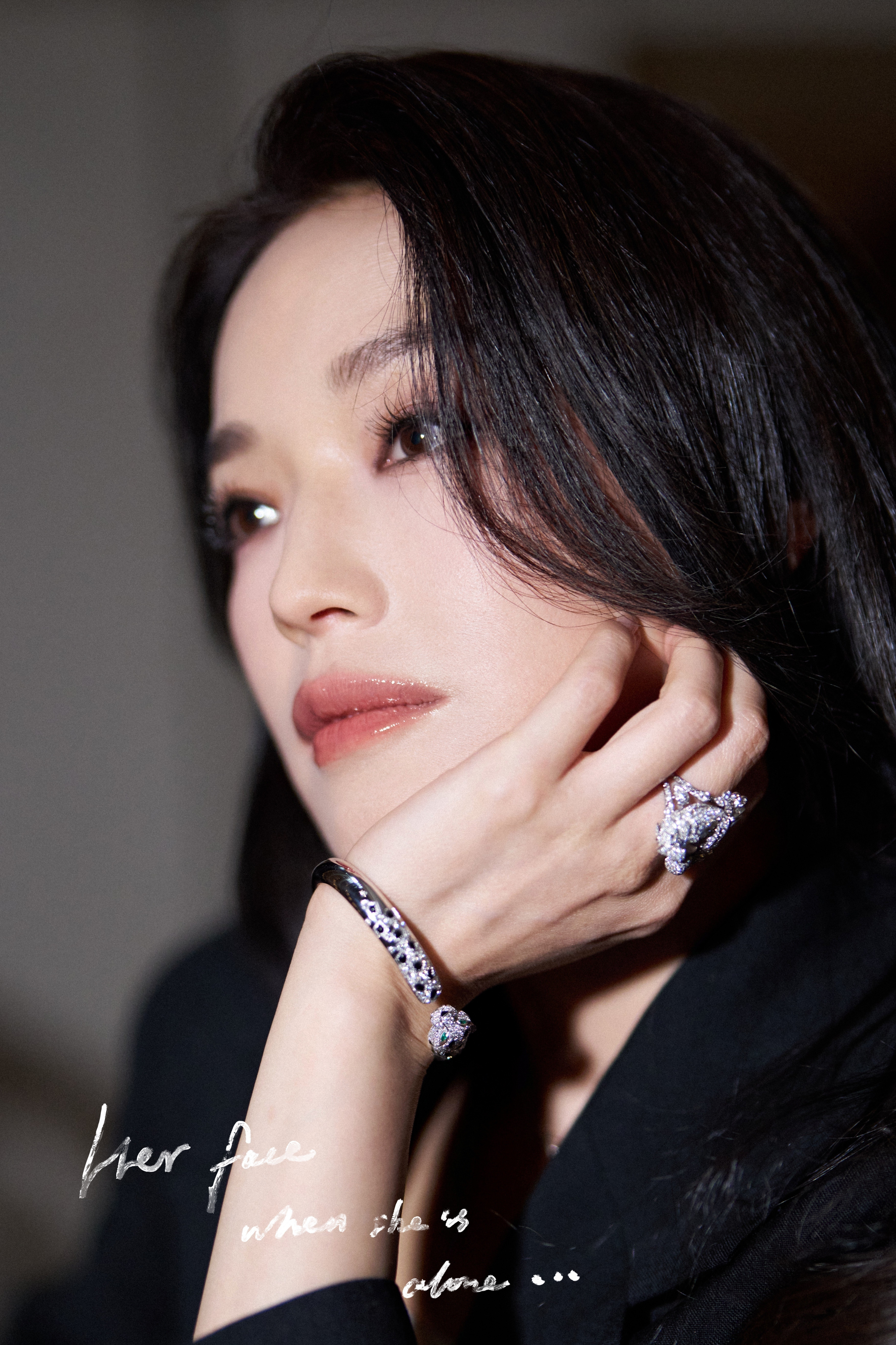 这就是大花的风范～舒淇×微博之夜，Cartier点缀，气韵自若、大气从容，