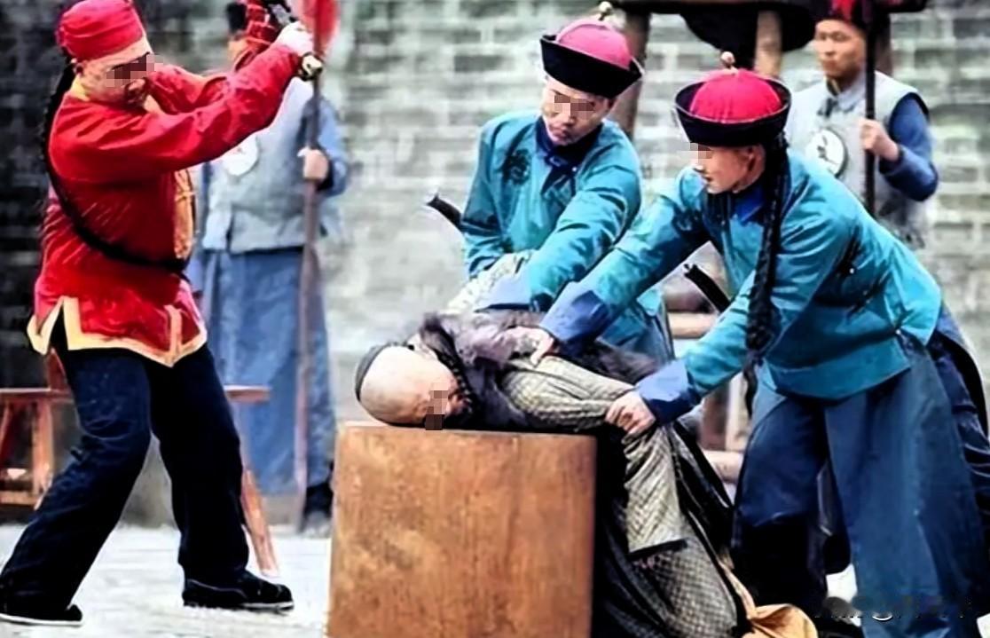 左宗棠最宠爱的亲孙子染上了大烟，他听闻到当即做出了一个决定：斩首示众！这事儿听着