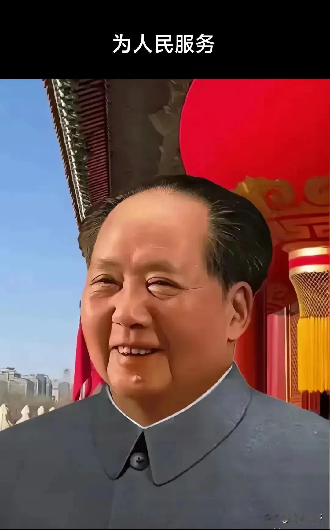 有网友网上发文称，把农民重新组织起来，重走集体经济道路。把土地还给农民，让他们在