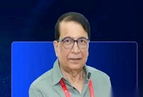 印度人自己都绷不住了。一个叫索尼的军事专家，在边境待了13年，回头就跟自己国家