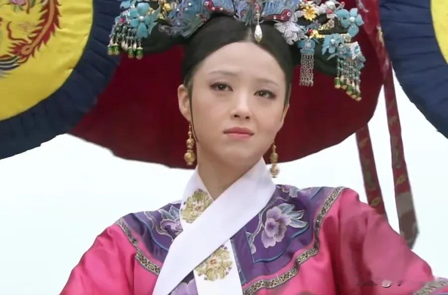 我有个女邻居，虽然她和我是老乡，可我们从来不打招呼。有时见到她的两个孩子，