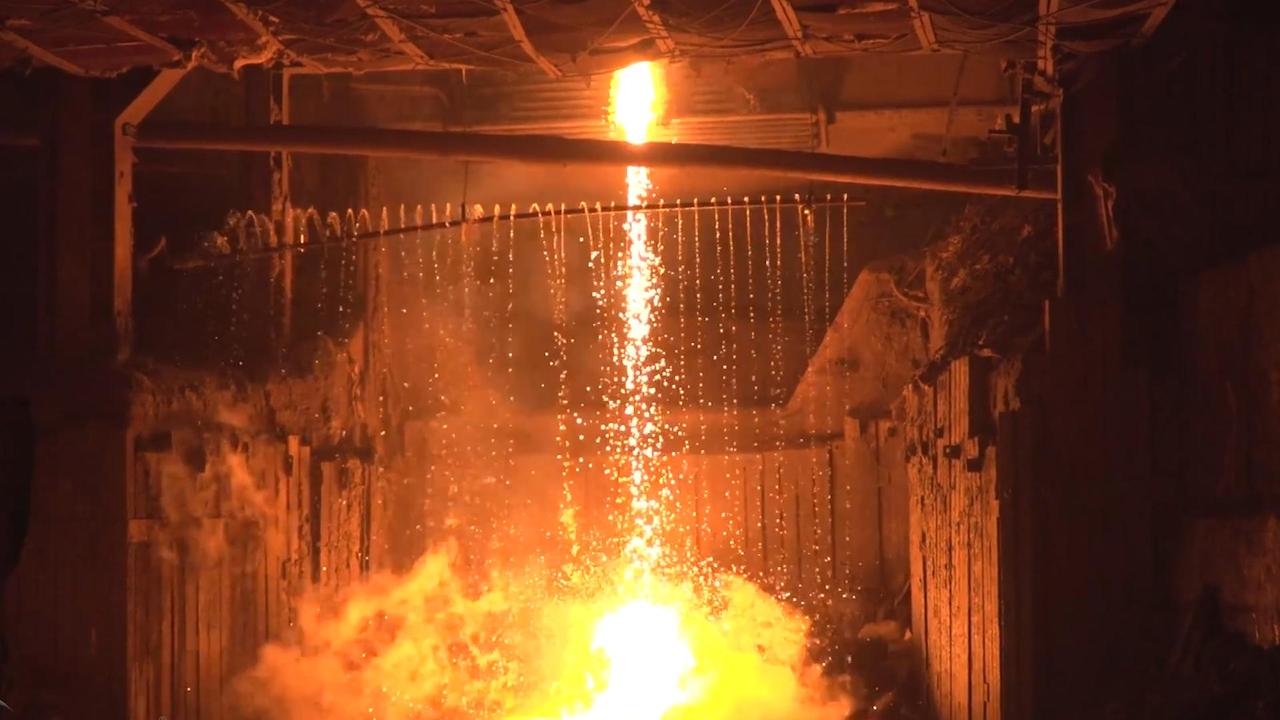 如果玻璃厂突然断电怎么办？答案很残酷，损失高达十几亿人民币，甚至直接破产，这不是