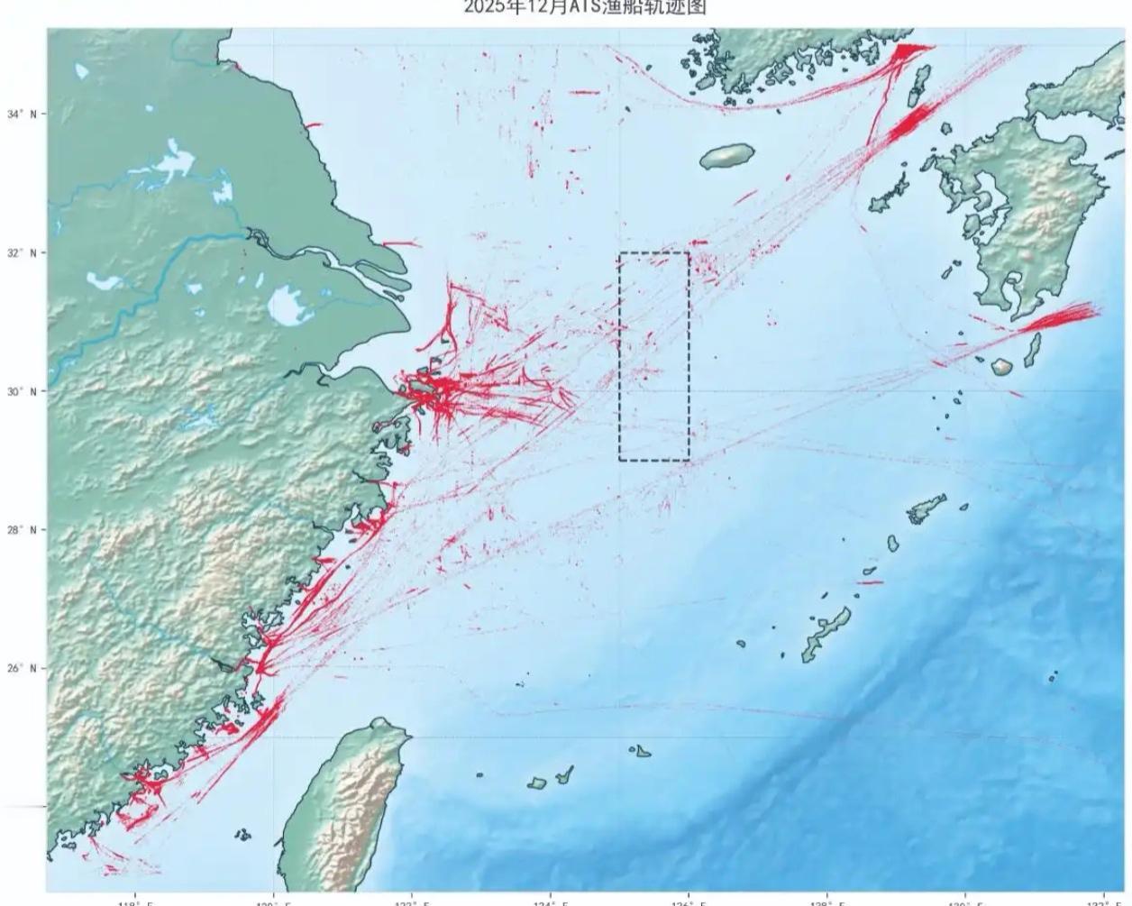 东海470公里“神秘长龙”真相调查：当渔业生产遭遇“数据化妆术”2025年1