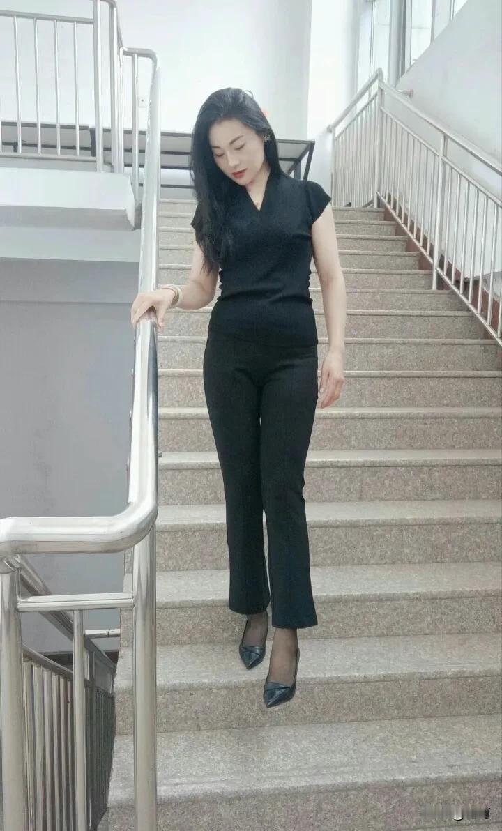 纯天然美女长啥样子