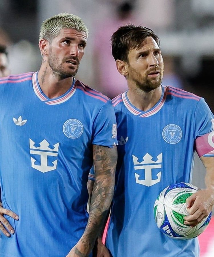 🎙马斯切拉诺赛前：“德保罗和梅西上周五参加了比赛，他们从周一开始就和我们一起