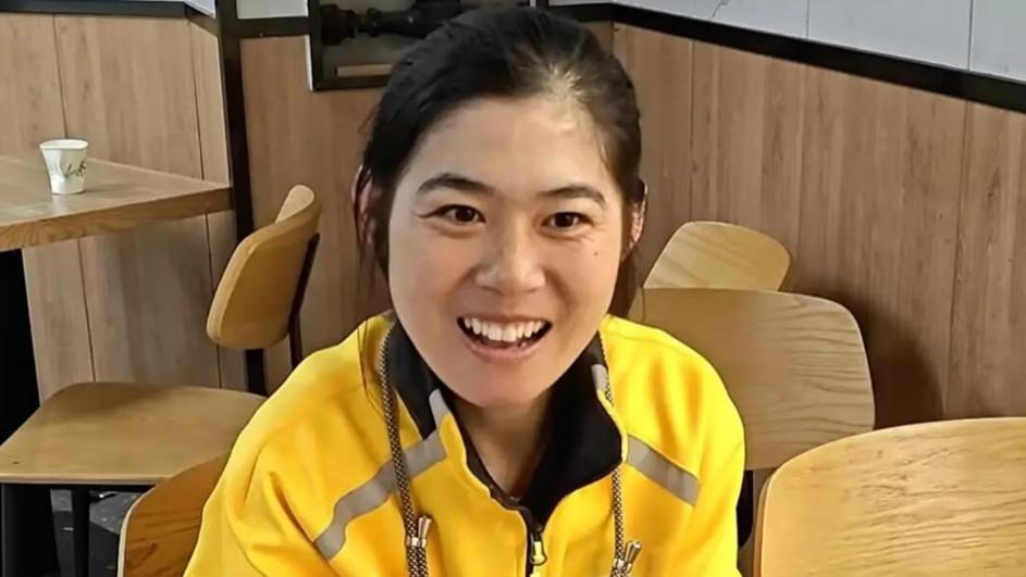 脑瘫女骑手7年送7万单:摇摇晃晃的路,是她最稳的坚持