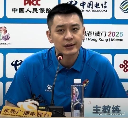 全运会针锋相对！杨鸣与杜锋的赛后对话，看似是杨鸣是输了，但实质是杨鸣赢了。杨鸣