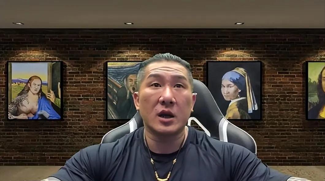 馆长：五年前我已经赔了88万给老吴，这几年我也没怎么骂他，老吴却说我在一直骂他。