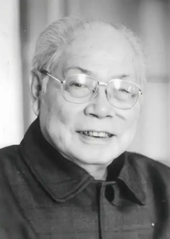 1949年，蒲华辅被捕叛变，他供出了马识途，马识途赶紧撤退，他化装成商人去车站，