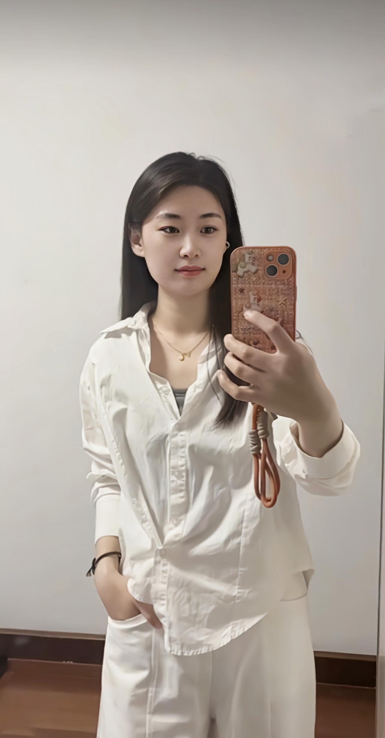 我只喜欢看着让我感到舒服的女生