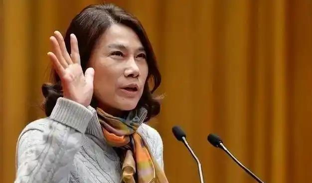 百年难出一个董明珠！2015年，董明珠表示，我们现在用着大量的德国进口设备，而且