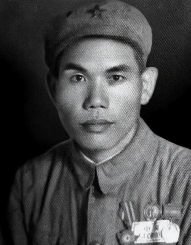 1955年，四野资深旅长王化一，得知授少校军衔，转身对组织干事，苦笑道：“太丢脸