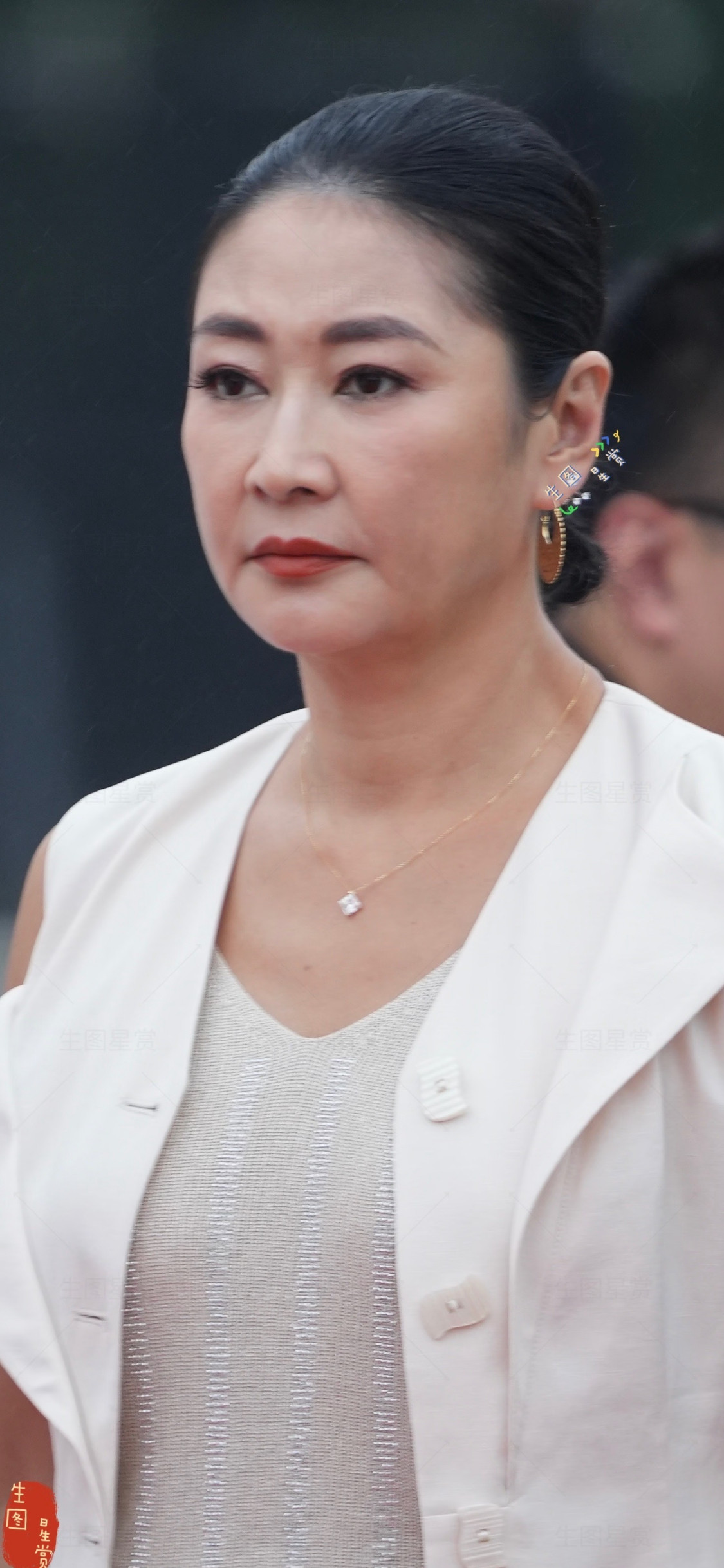 感觉我本人就长这样（没有褒义也没有贬义，就是觉得像）。