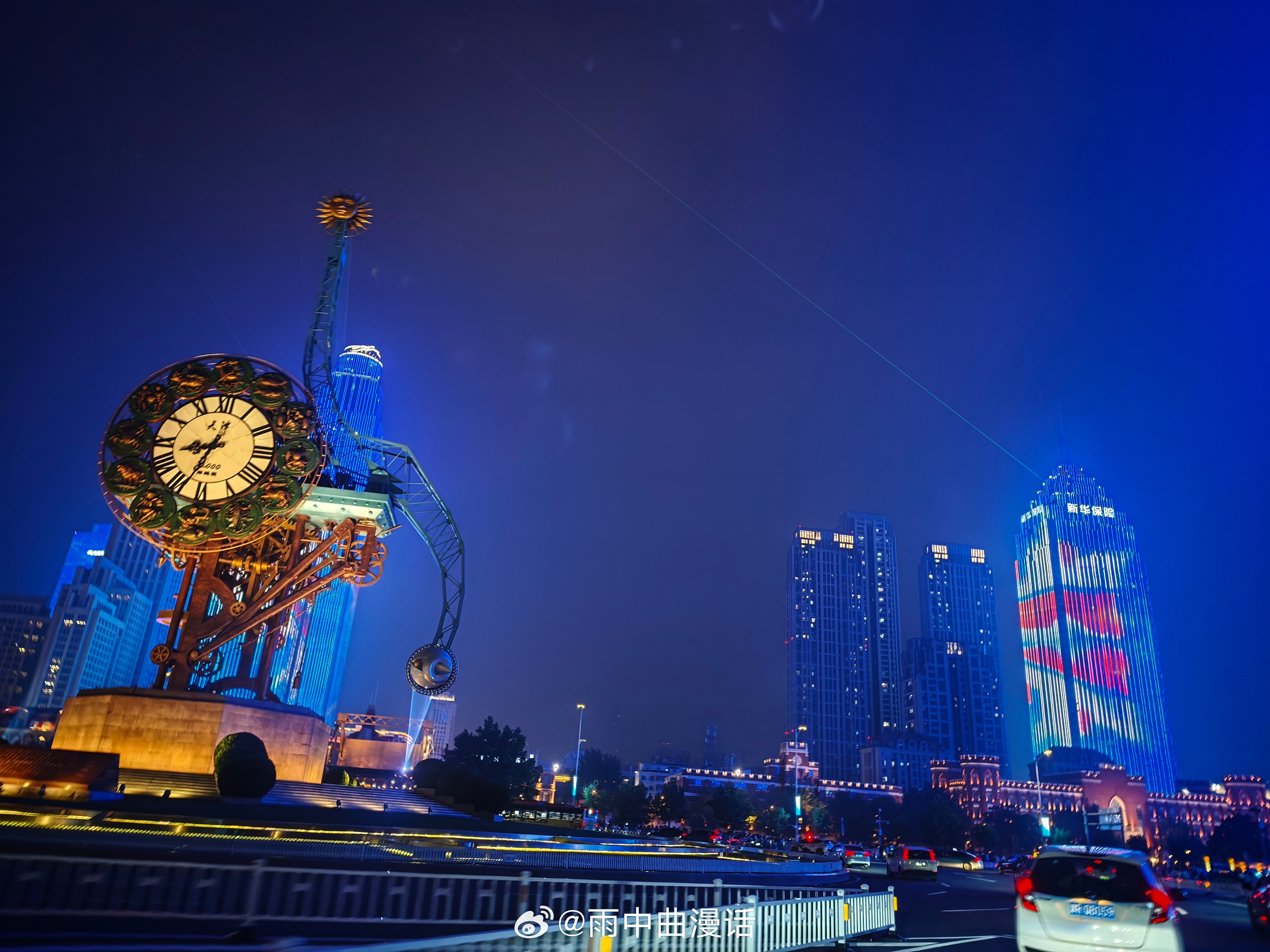 天津站前广场夜景​​​