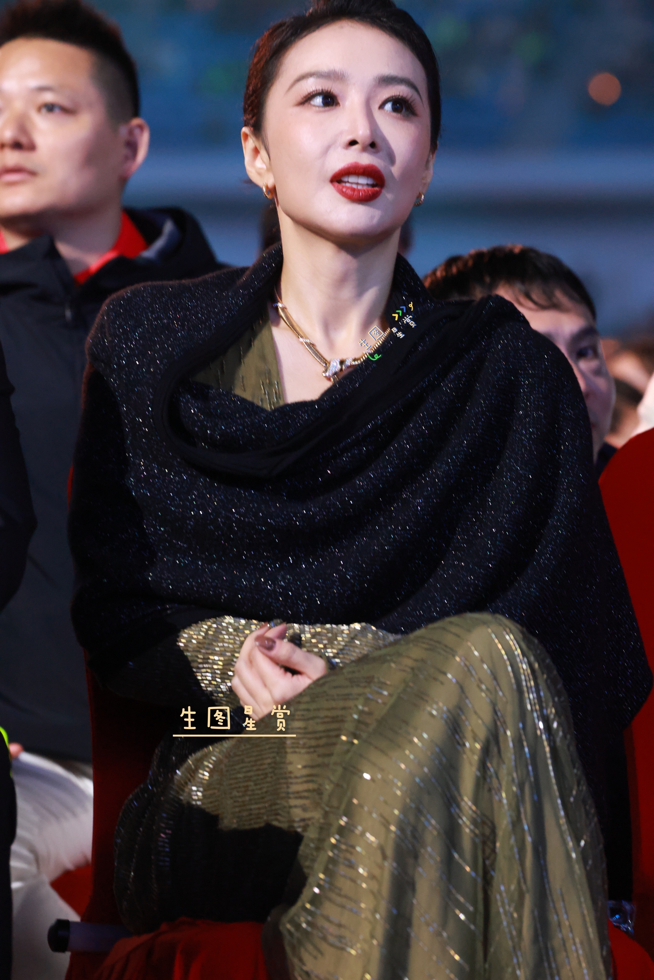 高叶×宜昌电影节内场红唇大嫂，金光璀璨✨2025中国电影大数据荣誉之夜高叶[超话