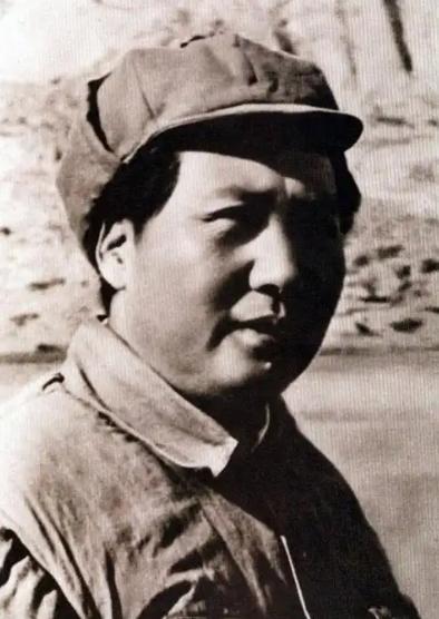 毛主席的5个史实真相，请某些人别再造谣了！ 第一个真相，长征里程不是虚数，有