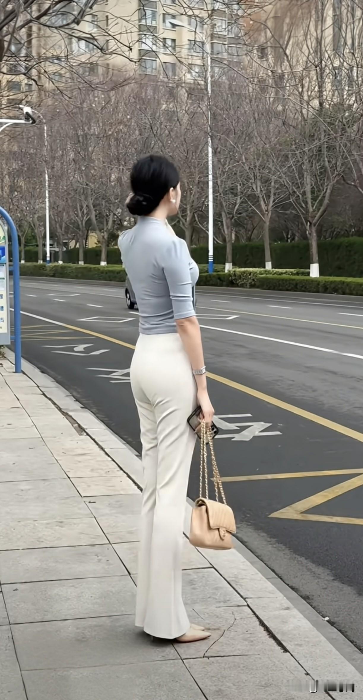 一位婚恋专家说:“女人之所以敢在婚内出轨，她嫁的男人肯定是一个顾家、安分守己的好