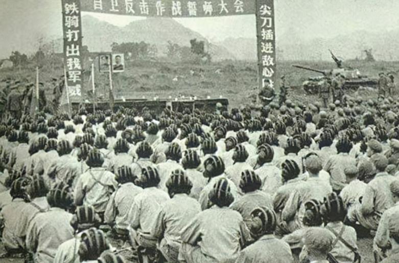 对越自卫反击战打响，一交手，李隼就感觉大事不妙。李隼一看，王国都要保不住，眼都红
